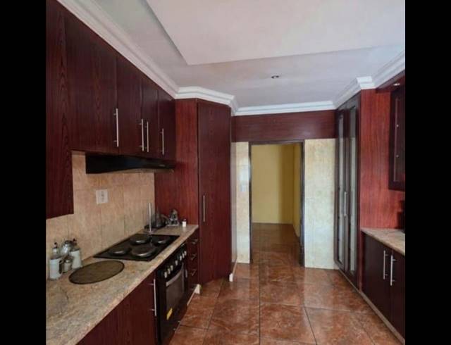 3 BEDROOM HOUSE FOR SALE IN VAALPARK